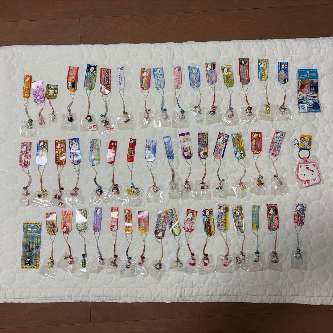 ご当地キティ　北海道•東北地方＋α　50個まとめ売り