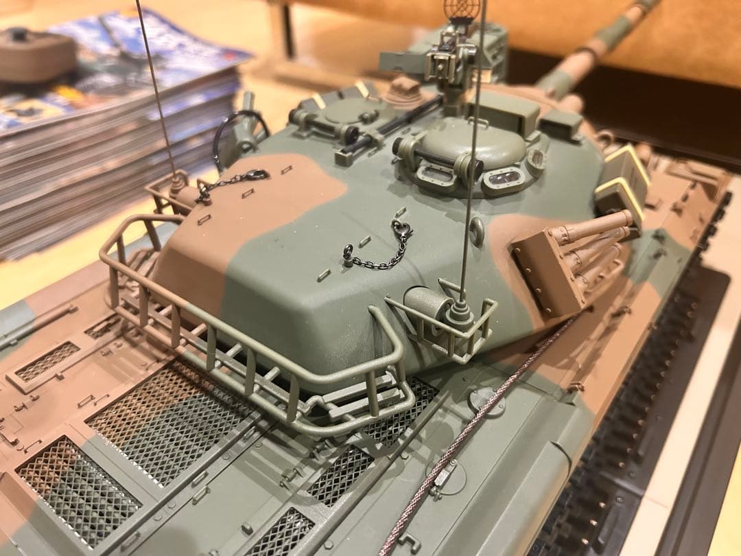 プレミアム定期購読ケース付き　アシェット 陸上自衛隊 74式戦車をつくる