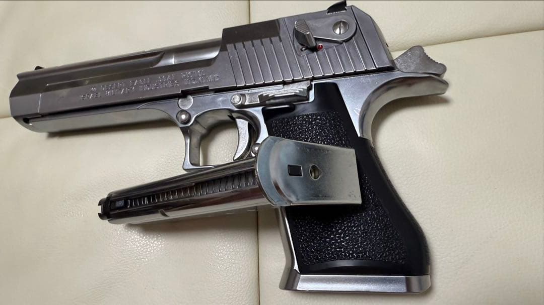 京マルイ　デザートイーグル　シルバー　ガスガン