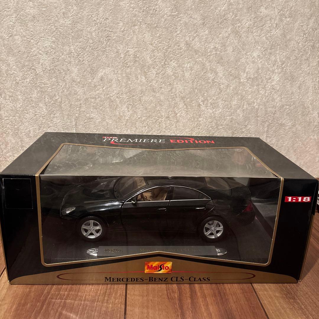 メルセデスベンツ 1/18 Maisto Premiere Edition 美品