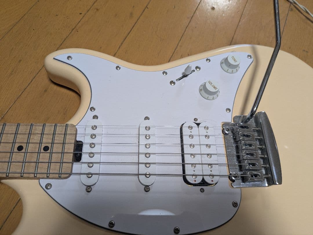 ギター Sterling by MUSICMAN CT30 CUTLASS