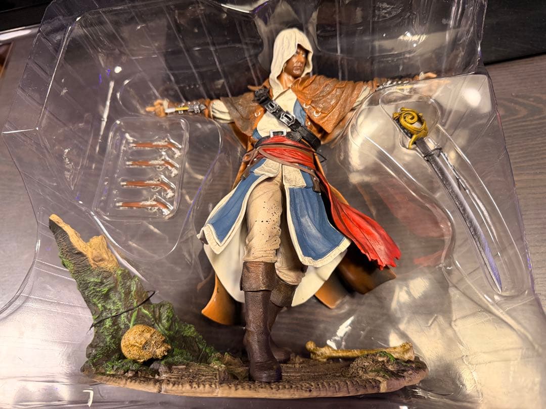 『アサシン クリード IV ブラックフラッグ』エドワード•ケンウェイのフィギュア