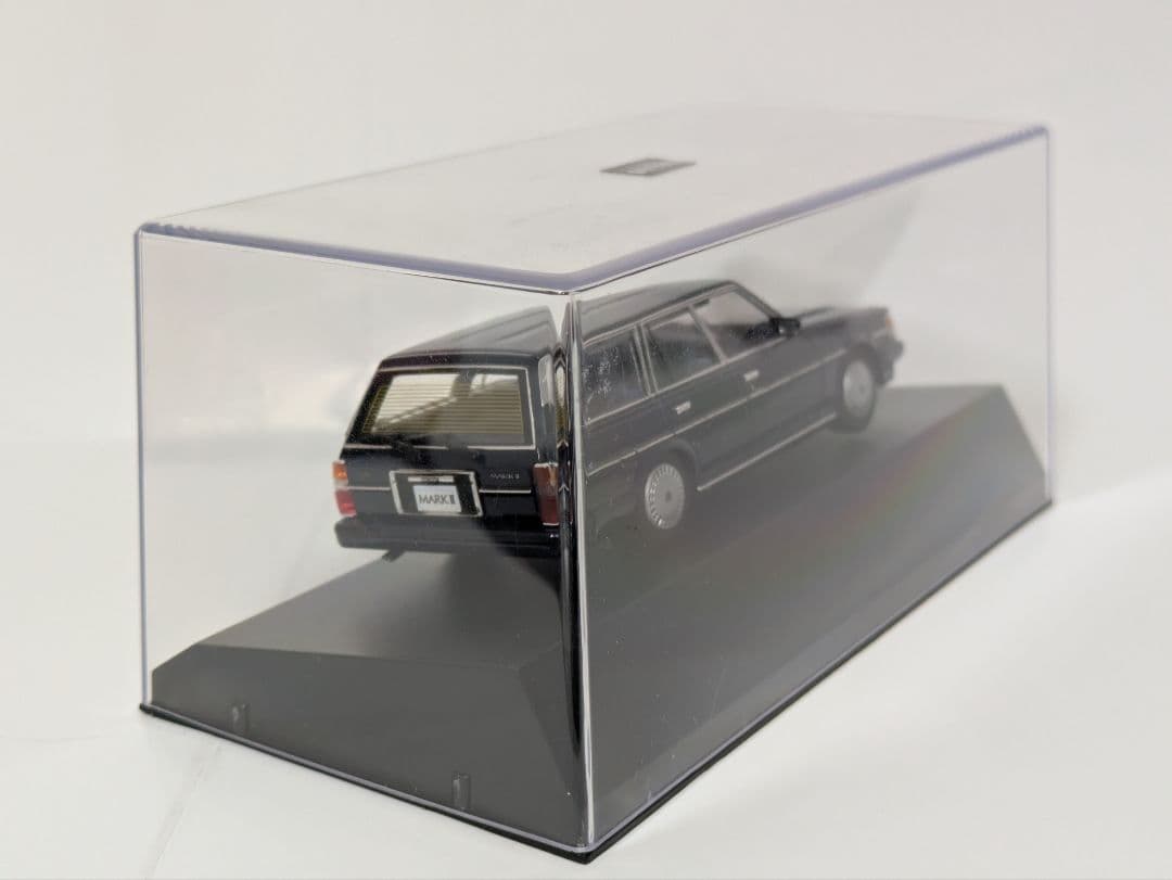 DISM 1/43 トヨタ マークⅡ ワゴン LG GX70G 中期型
