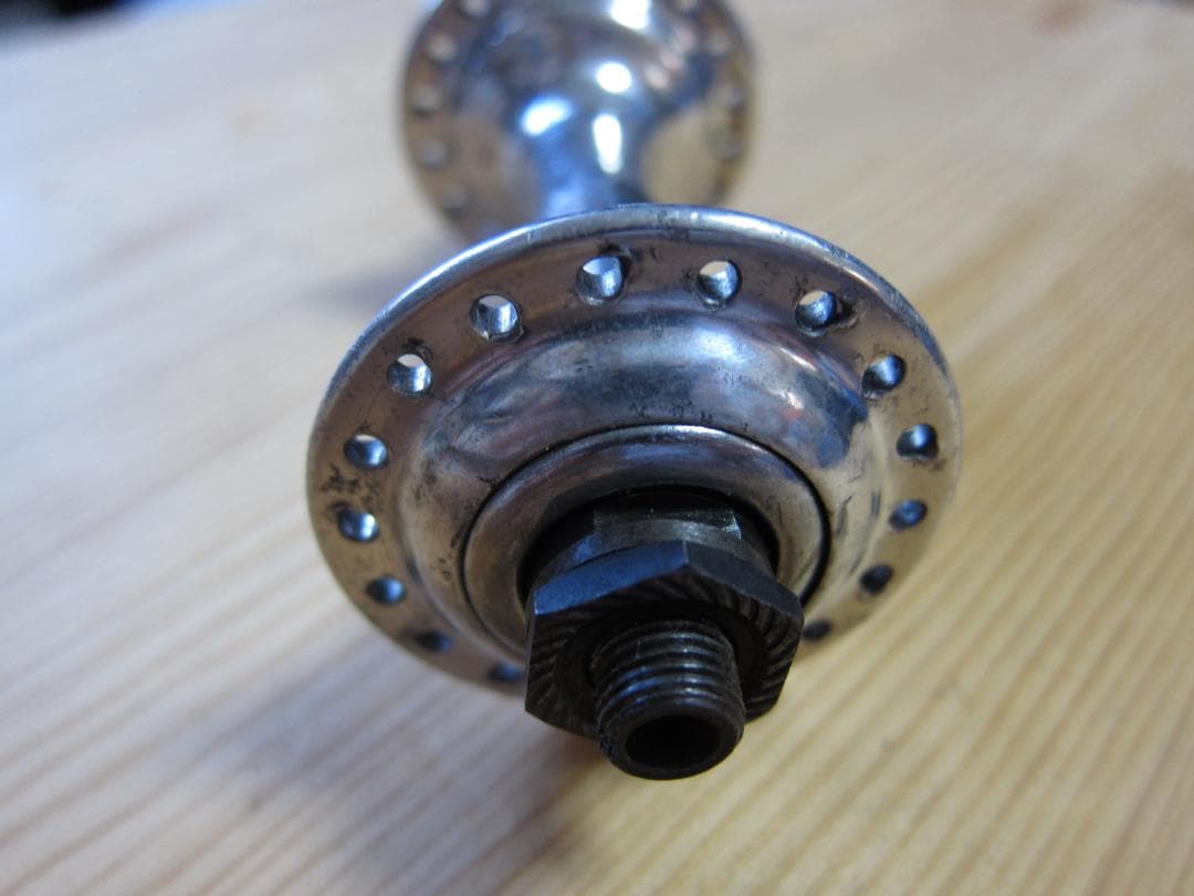 カンパ　CAMPAGNOLO RECORD SMALL HUB 前 36穴