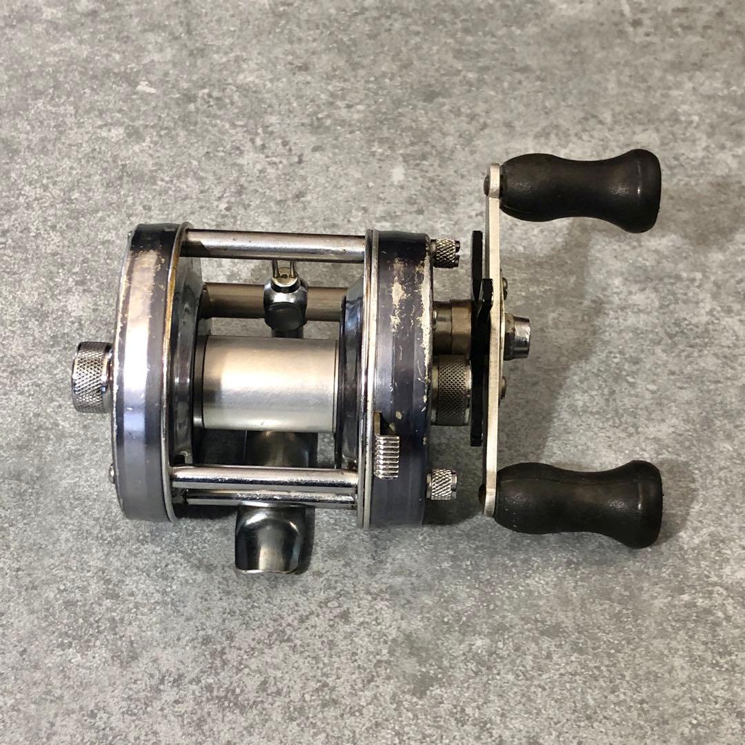 ABU アンバサダー 5500C ベイトリール トップウォーター バス釣り