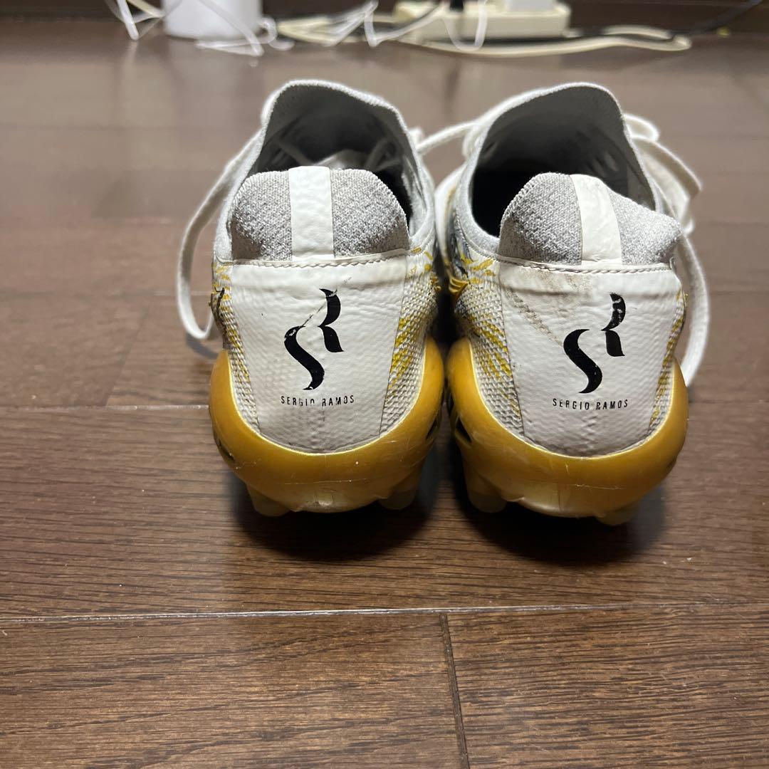 セルヒオ・ラモスモレリアネオ3