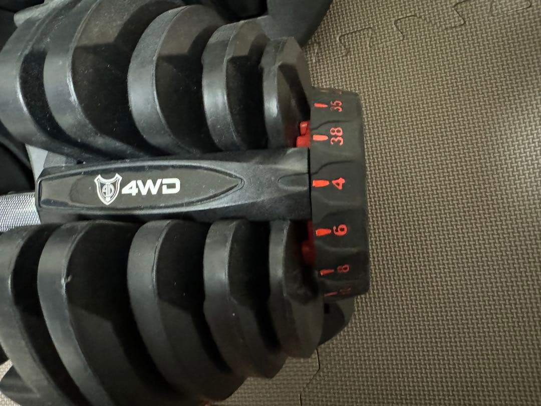 可変式ダンベル 38kg×2個セット　5秒で重量調節　4WD正規品