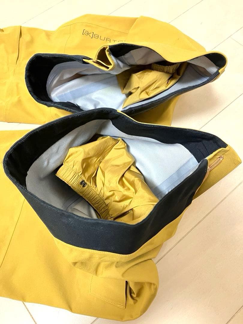 Burton ak バートン　ビブパンツ GORE-TEX ゴアテックス