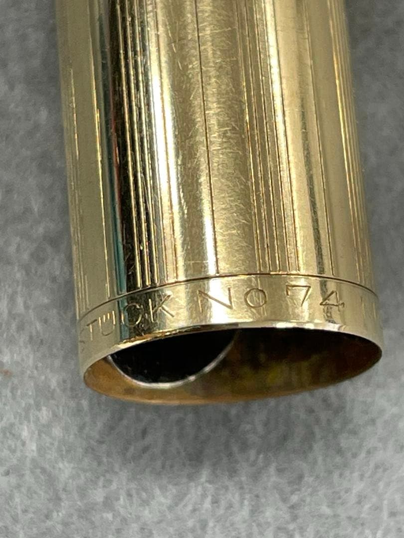 MONTBLANC モンブラン　マイスターシュテュック No.74　赤軸