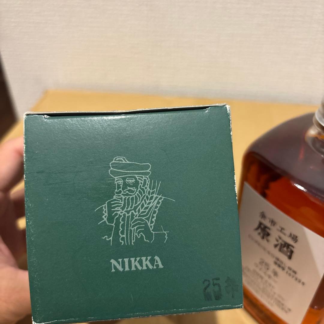ニッカ　余市25年　北海道余市工場限定　シングルバレル　樽出し原酒25年　箱付