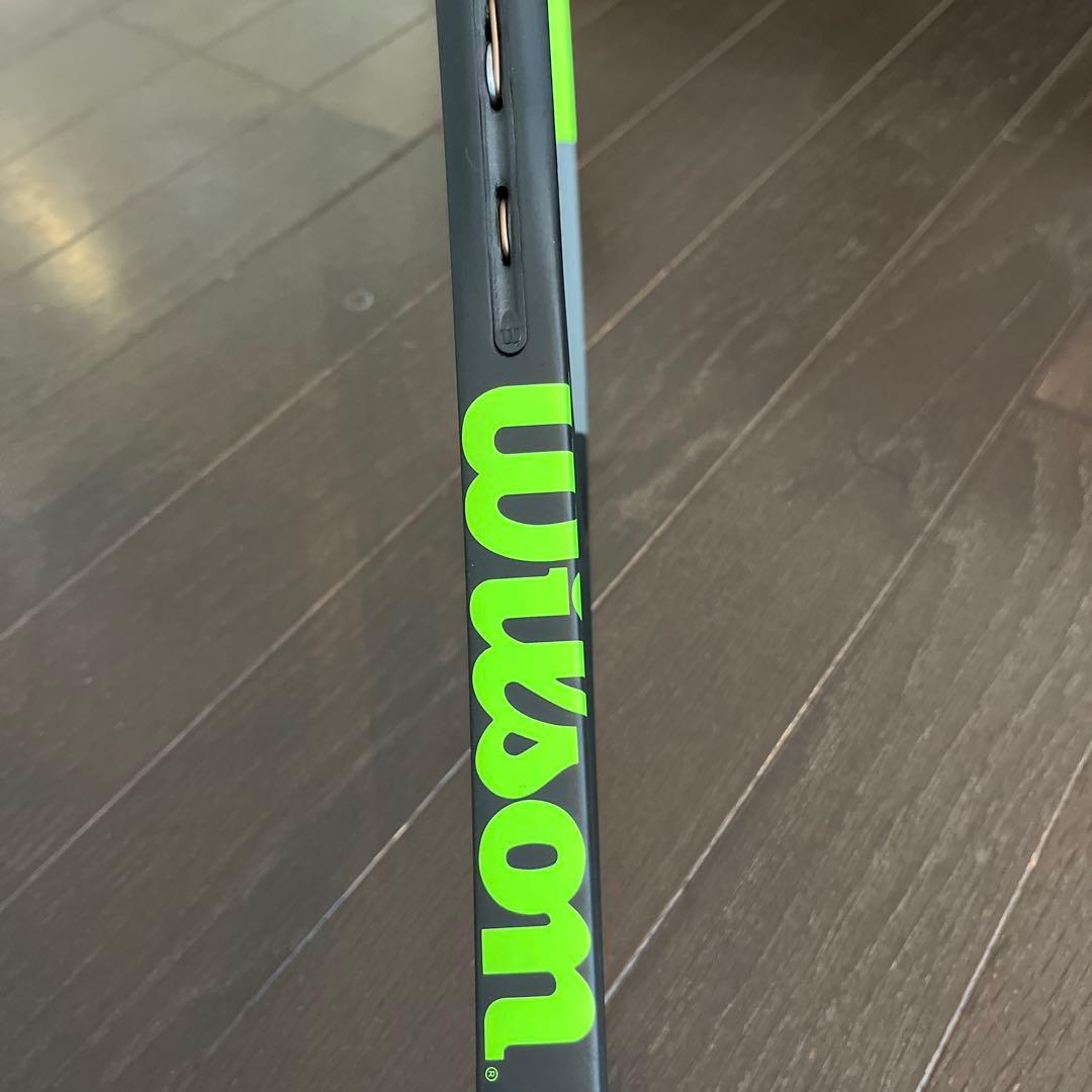 ウィルソン　ブレード　98 v7 ラケット 18×20 おまけ付き グリップ2