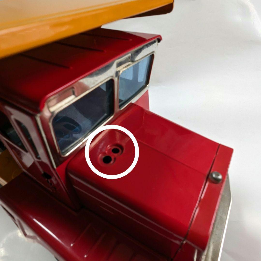 レトロ　米澤玩具（株）ブリキのダンプカー　長さ380×幅160×高さ195