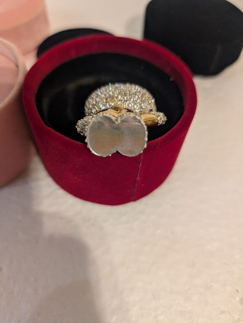 ハローキティ ３０周年記念ラインストーン 2個セット ゴールド シルバー