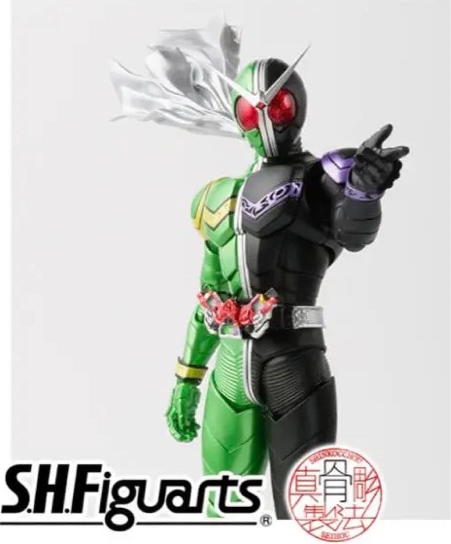 S.Hフィギュアーツ真骨彫製法　仮面ライダーWサイクロンジョーカー