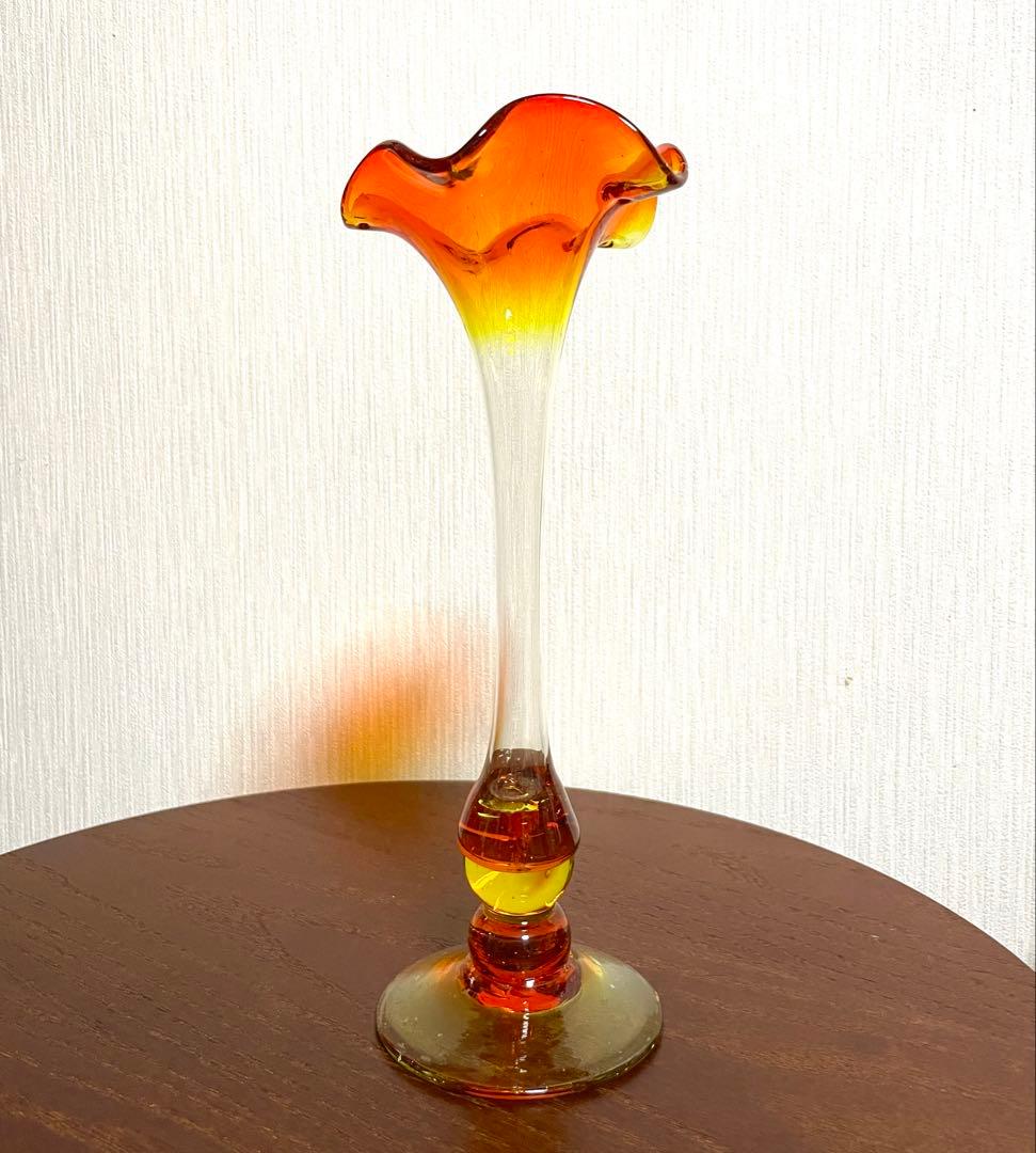 アンティーク ウランガラス 花瓶 フラワーベース 花器 花入れ 一輪挿し 置物