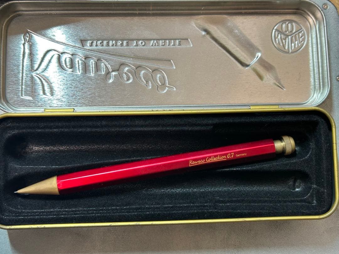 カヴェコスペシャル　レッド　シャープペンシル　0.7