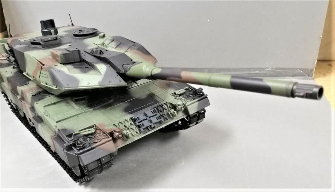 1/16サイズ戦車ラジコン　ドイツレオパルド　ヘンロン3889-1基板7.0新型