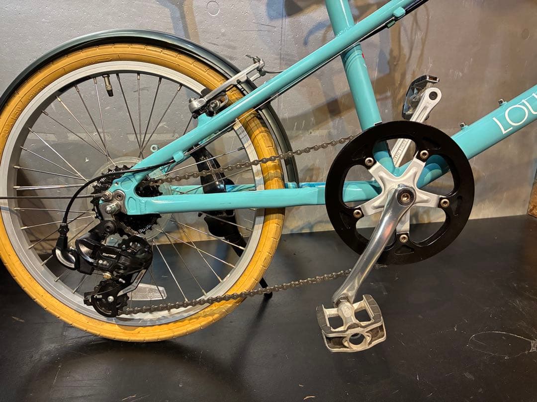 I17【大阪堺市/取引】ルイガノ EASEL7.0 20インチ 7段変速付き