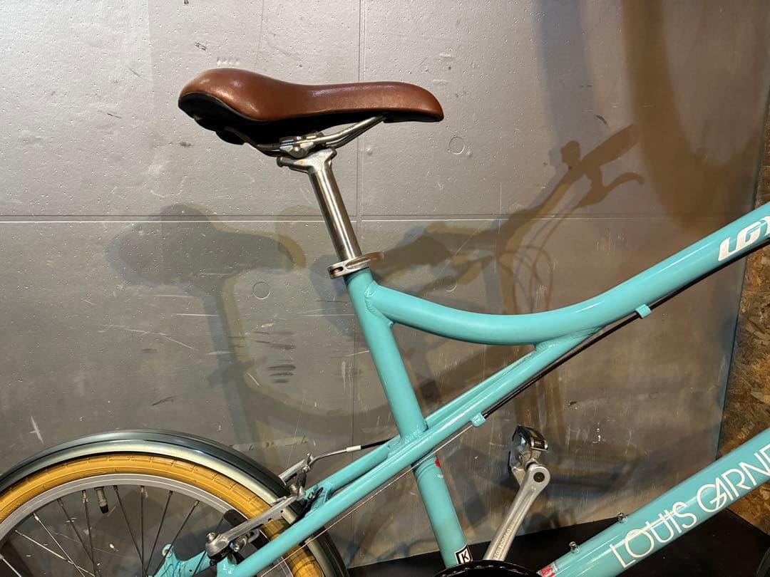 I17【大阪堺市/取引】ルイガノ EASEL7.0 20インチ 7段変速付き