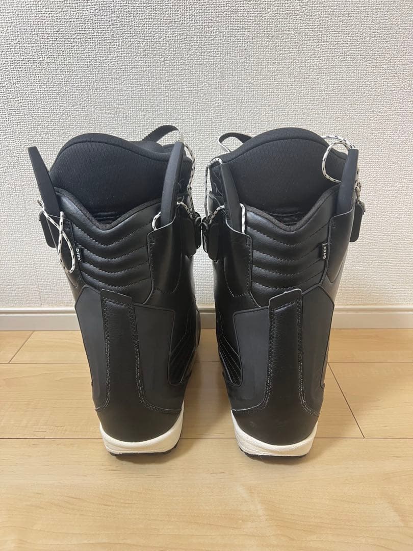 ディーラックス　エンパイアDEELUXE EMPIA26.5