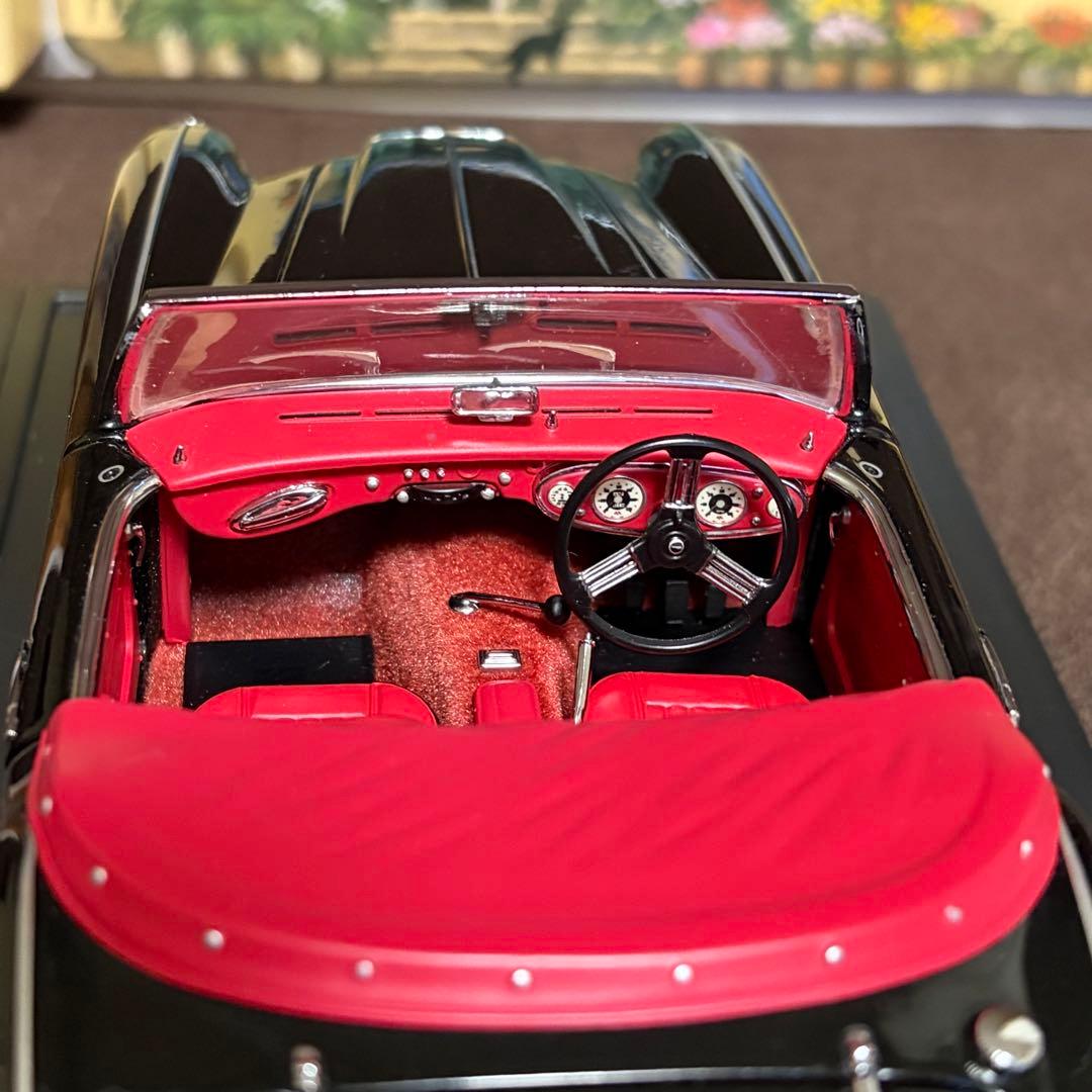 KYOSHO Austin Healey 3000 Mk-1 ミニカー 1/18