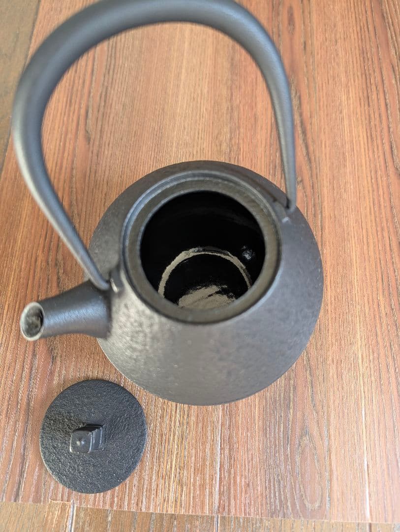 空間鋳造 南部鉄器急須 Egg 中 新品未使用