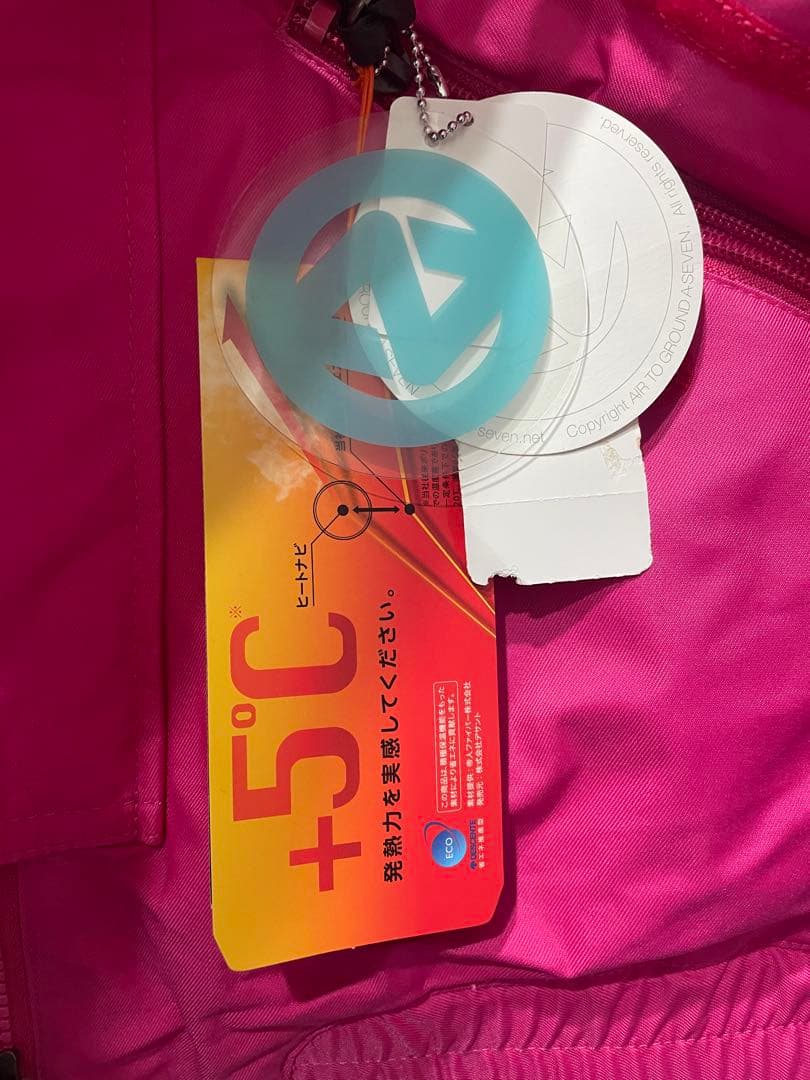 DESCENTE スキーウェア　スノボ　ピンク　新品未使用　レディース　セット