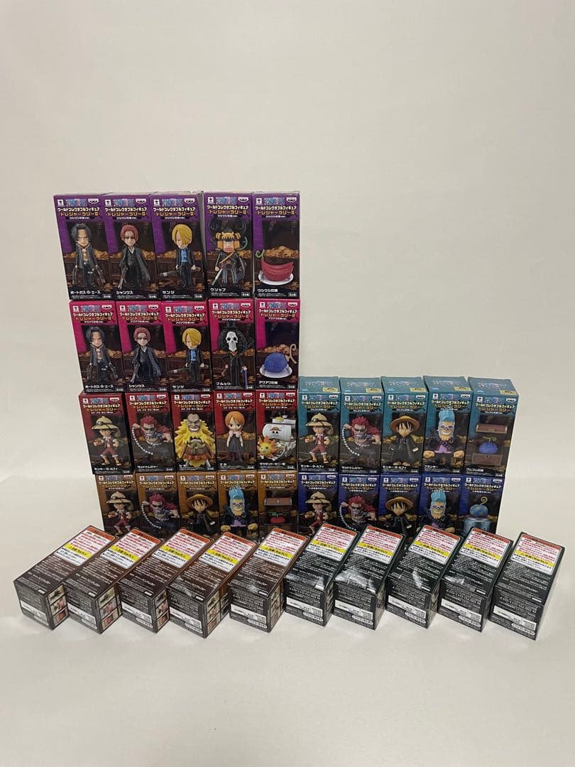 ※超希少　ワンピースワールドコレクタブルフィギュア　トレジャーラリー40体セット