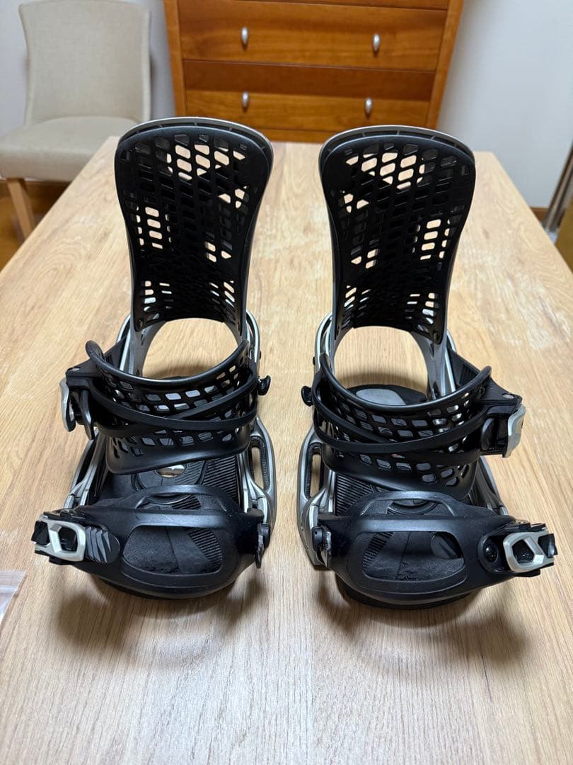 BURTON GENESIS EST バートン ジェネシス