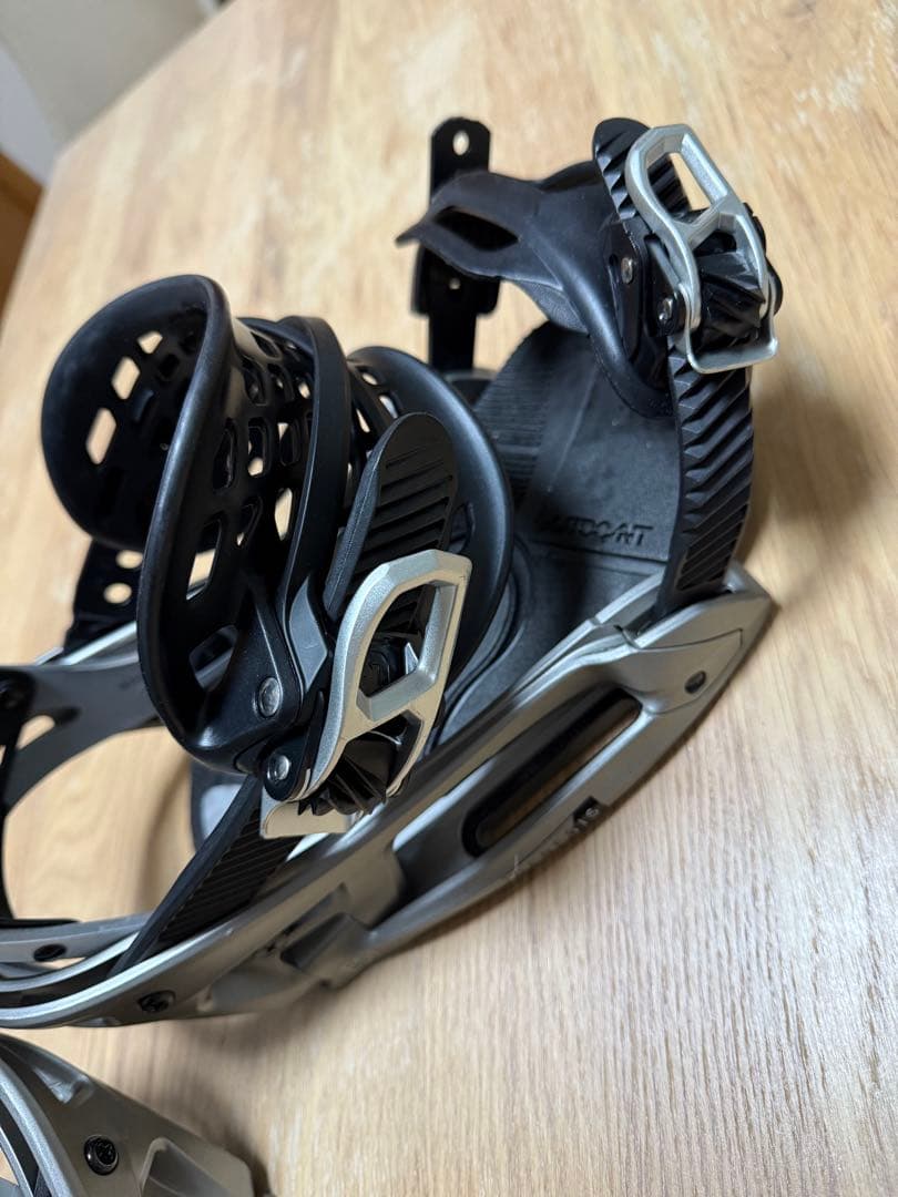 BURTON GENESIS EST バートン ジェネシス