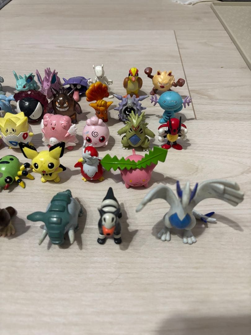 モンコレ　まとめ売り　38体　ポケットモンスター
