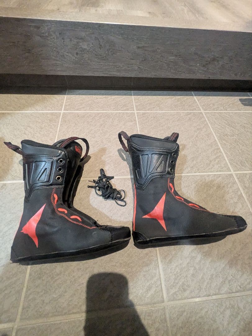 ATOMIC スキー靴 24.5cm インナー未使用