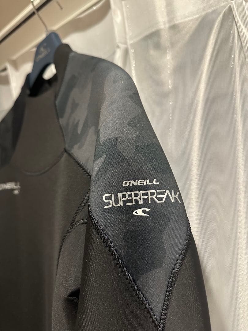 【新品未使用・タグ付き】O’NEILLフルスーツ ウェットスーツ Lサイズ
