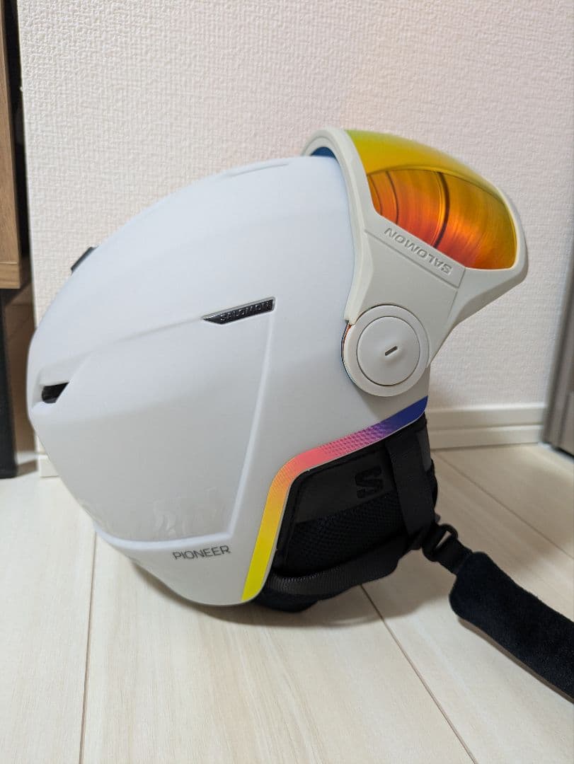 サロモン　ヘルメット　ゴーグル付き