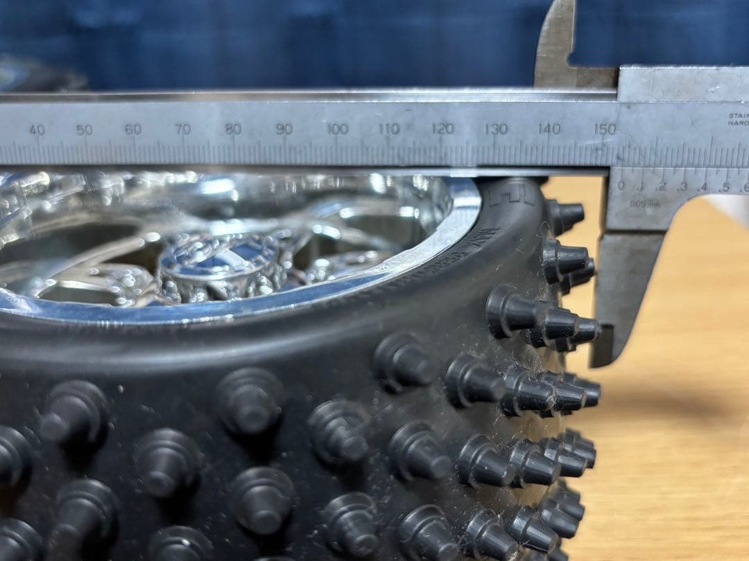 hpi サベージPROLINE 23ミリハブ付き