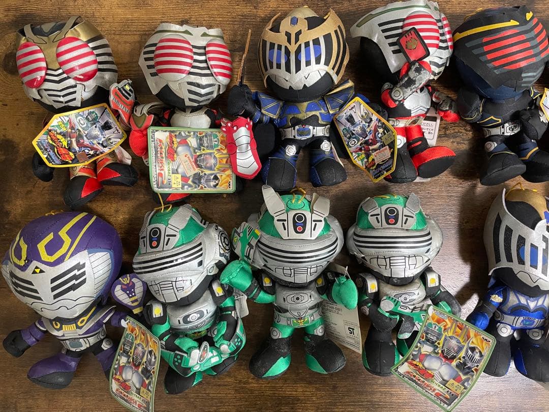 仮面ライダー龍騎　レトロ　ぬいぐるみ