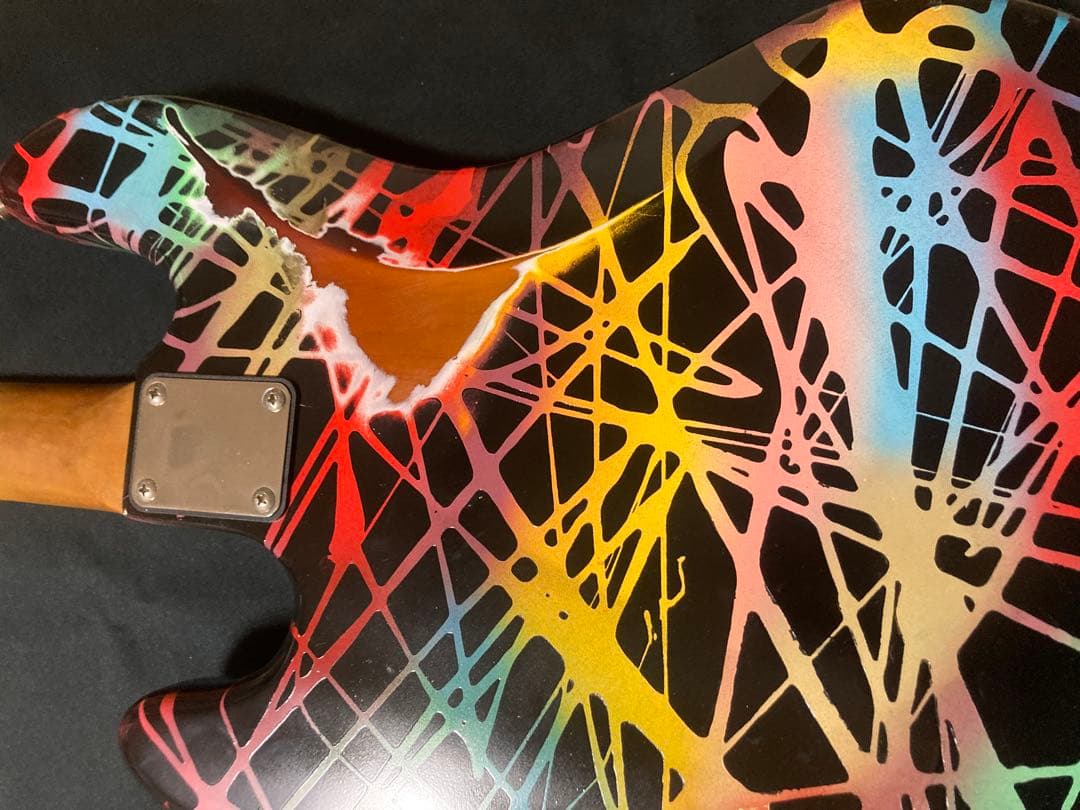 #19ジャズベースタイプ　メルト柄塗装マルチレイヤートップラッカー