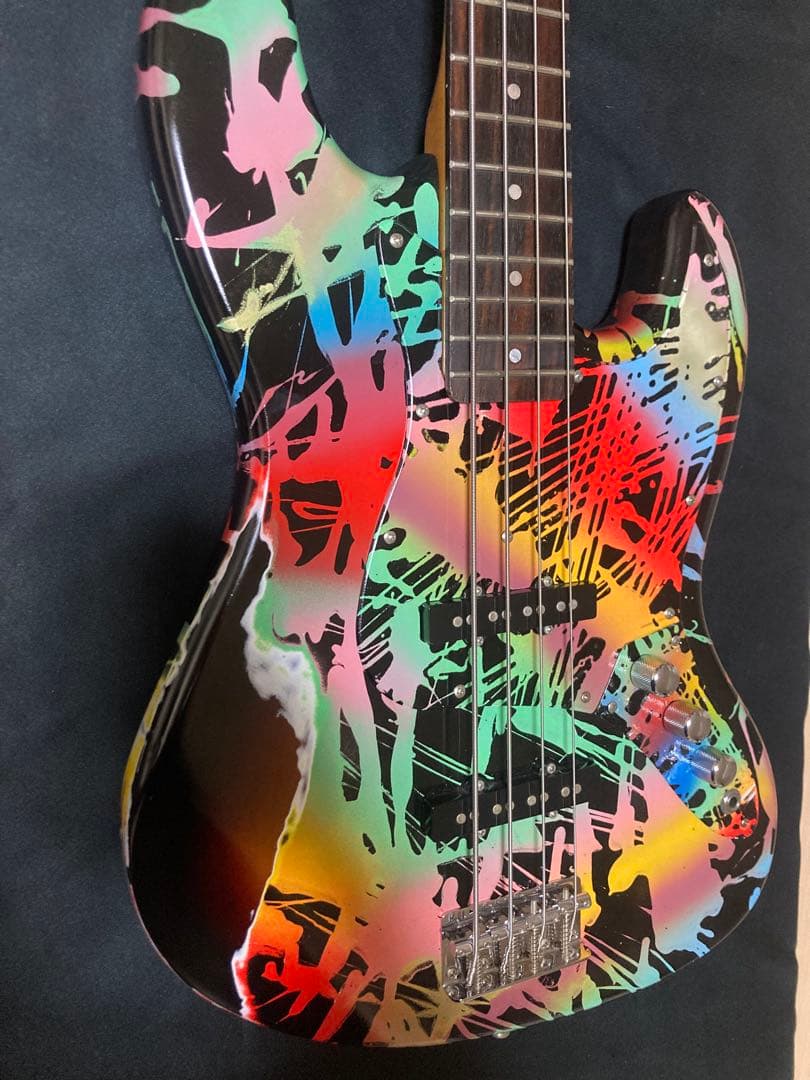 #19ジャズベースタイプ　メルト柄塗装マルチレイヤートップラッカー