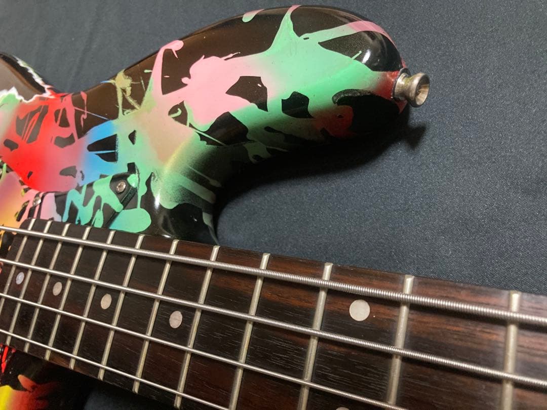 #19ジャズベースタイプ　メルト柄塗装マルチレイヤートップラッカー