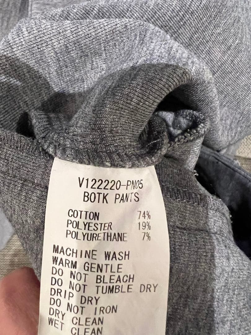 V12 スウェットセットアップ　メンズ　Lサイズ