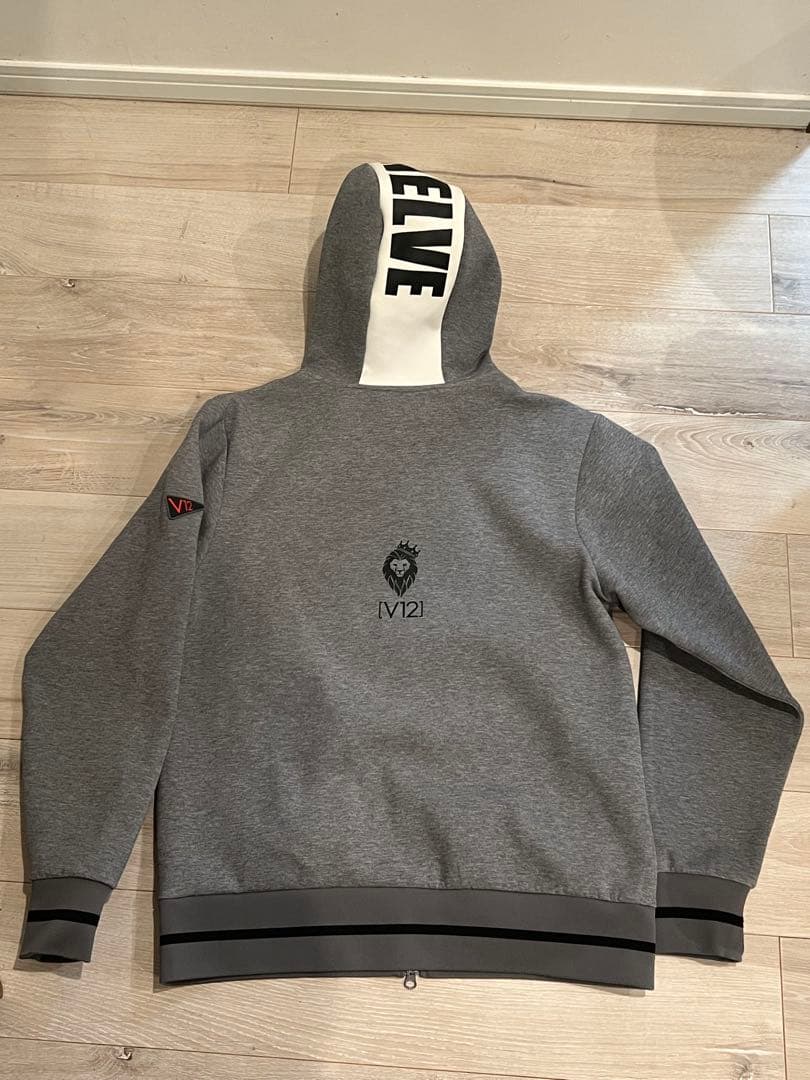 V12 スウェットセットアップ　メンズ　Lサイズ