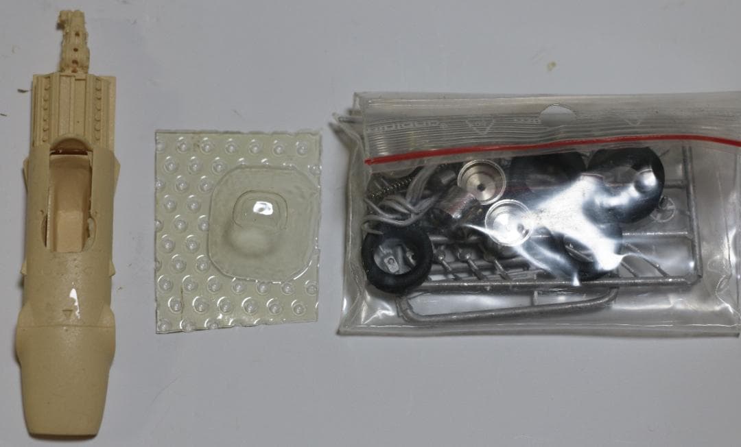 超希少テナリブ（伊）製ホンダＦ１　RA301 　レジン・メタル組立キット１／４３