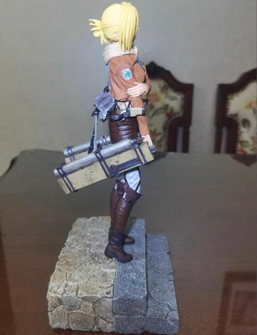 進撃の巨人 ガレージキット　アニ・レオンハート スタチュー フィギュア