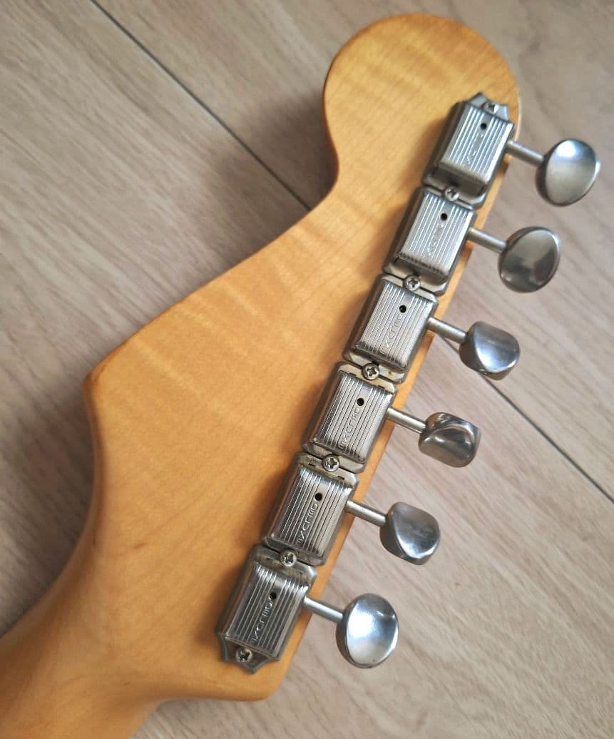 ギター Tokai GOLDSTAR TST-80 YS