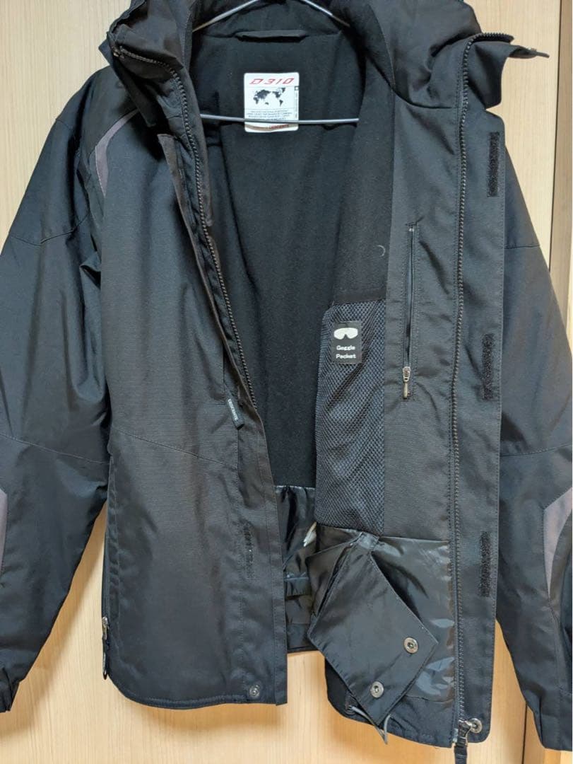 ​【美品】DESCENTE デサント スキー スノボ ウェア ジャケットD310
