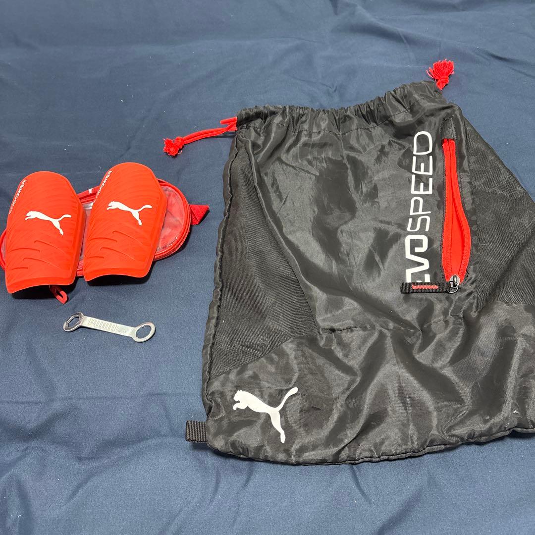 プーマエヴォパワー　サッカースパイクセット