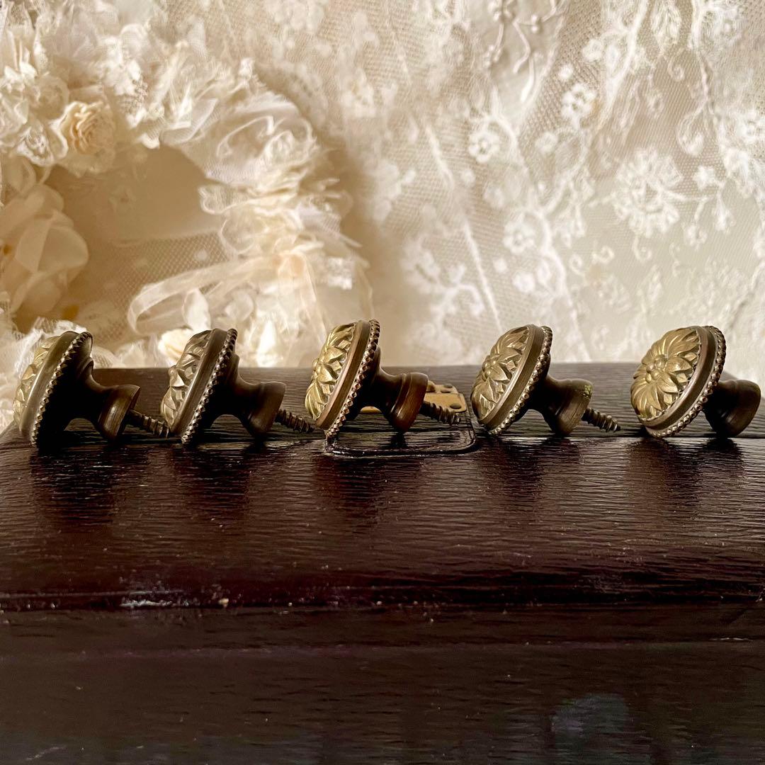 家具用真鍮装飾金具5個セット　19世紀　引き出し用取っ手　フランスアンティーク