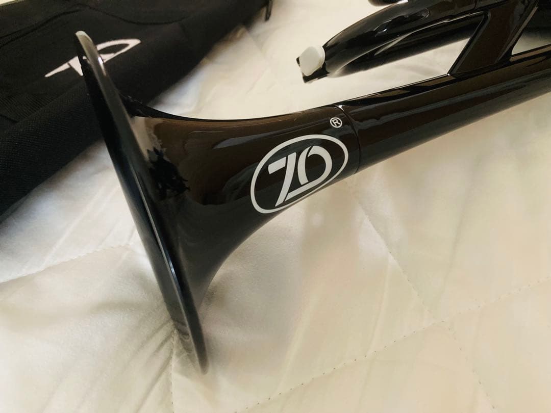 ZO ブラック プラスチックトランペット