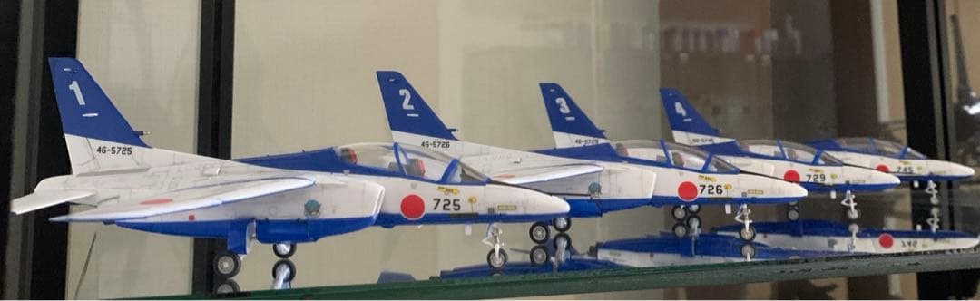 ブルーインパルス　T-4 1/72