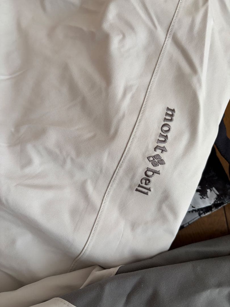 columbia montbell キッズ　スノーウェア　セット